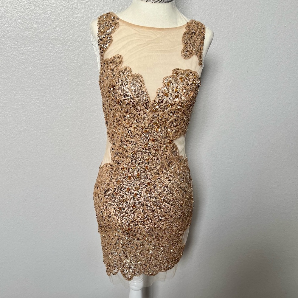 Sale 🎉 Basix Black Label Sequin Jewel Dress size 4